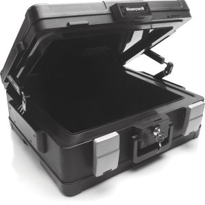 Honeywell 1114 Lightweight Fire and Waterproof Chest (.39 cu ft.)