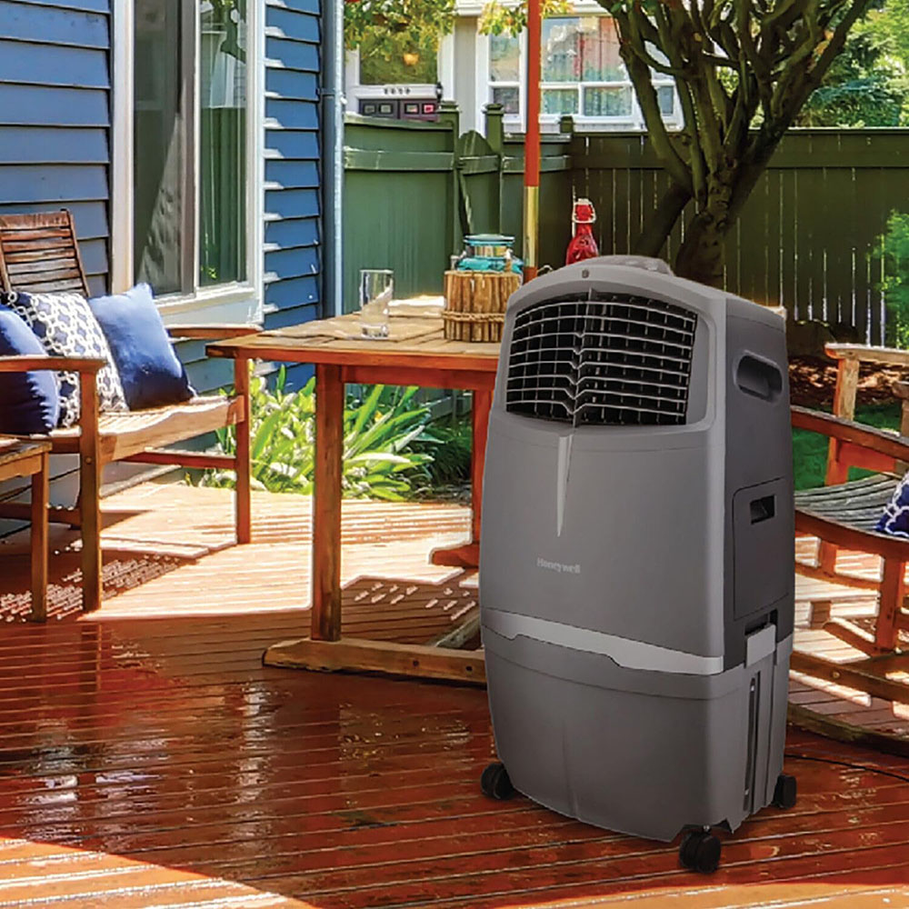 Honeywell CO30XE Indoor/Outdoor Evaporative Air Cooler, 525 CFM - 7.9 Gallon Tank, Gray - Image 7