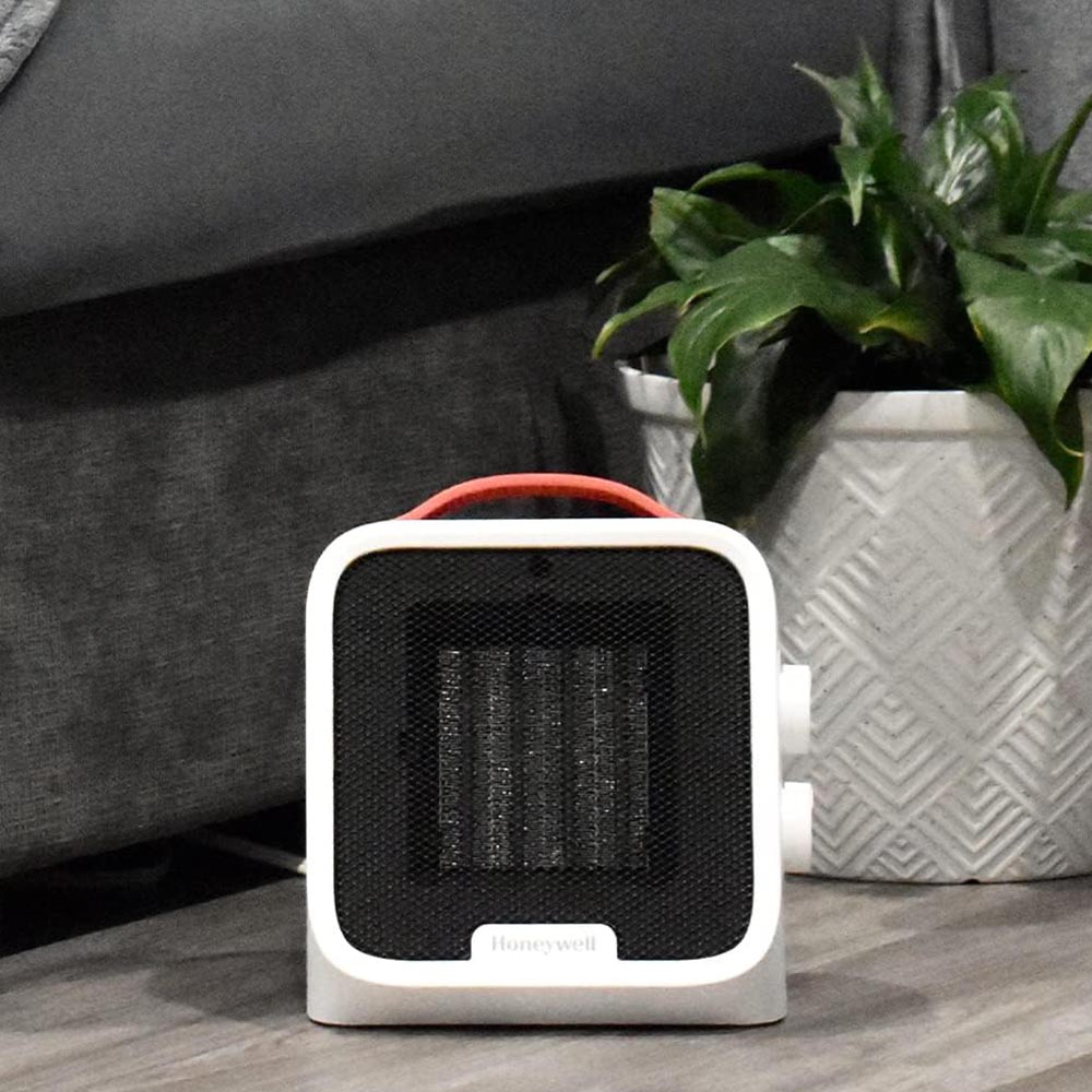 Honeywell UberHeat 5 Ceramic Heater for Small Spaces - White, HCE210W - Image 5