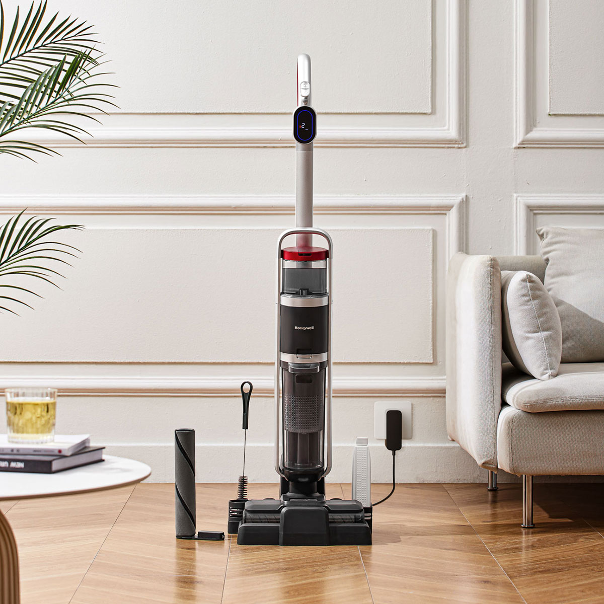Honeywell FC20 Ultamax Pro Cordless Floor Cleaner and Vacuum - Image 4