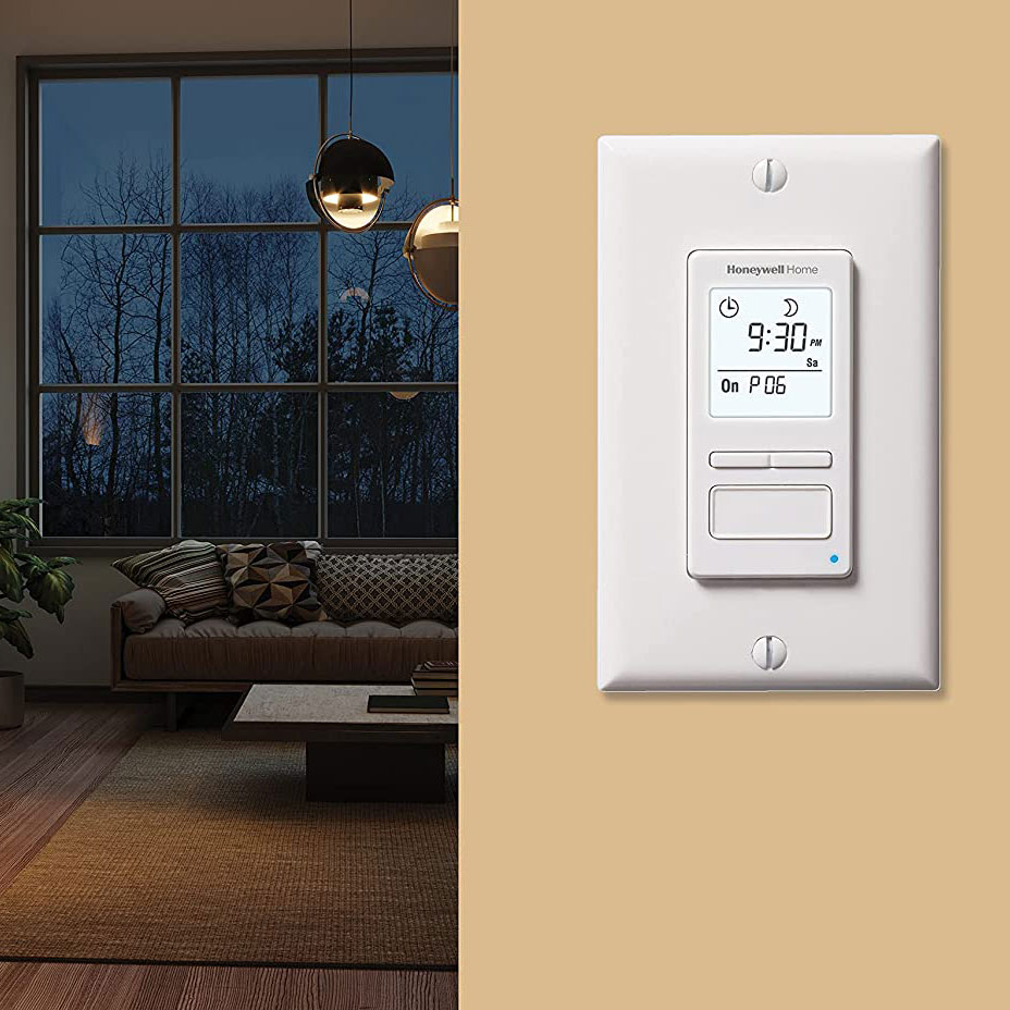 Honeywell Home Solar 7 Day Programmable Light Switch Timer, Sunset to Sunrise - RPLS740B, White - Image 3